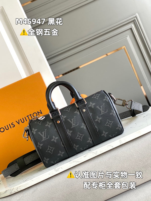 Franco Shops - Louis Vuittons  - 15415