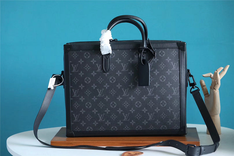 Franco Shops - Louis Vuittons  - 9847