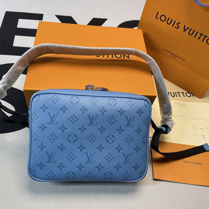 Franco Shops - Louis Vuittons  - 10202
