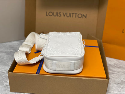 Franco Shops - Louis Vuittons  - 15479