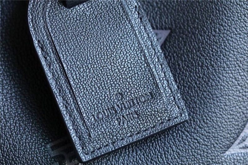 Franco Shops - Louis Vuittons  - 9822