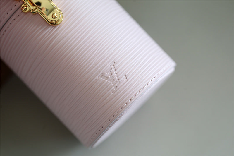 Franco Shops - Louis Vuittons  - 9385