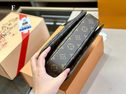 Franco Shops - Louis Vuittons  - 15032
