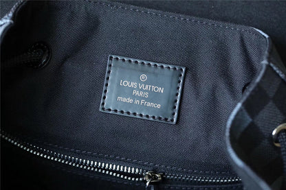 Franco Shops - Louis Vuittons  - 9684