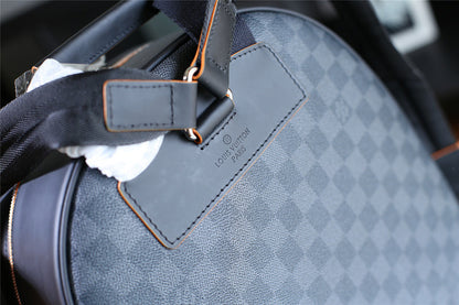 Franco Shops - Louis Vuittons  - 9718