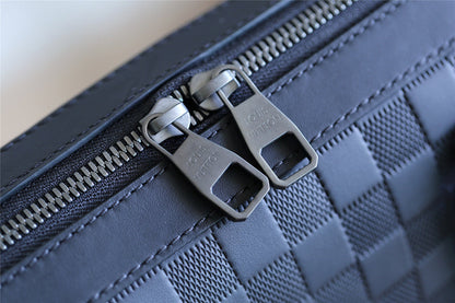 Franco Shops - Louis Vuittons  - 9827