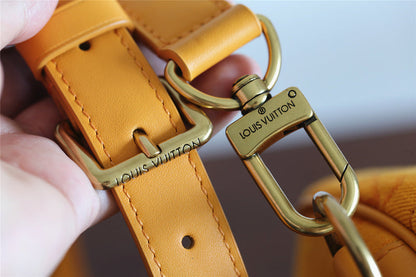 Franco Shops - Louis Vuittons  - 9461