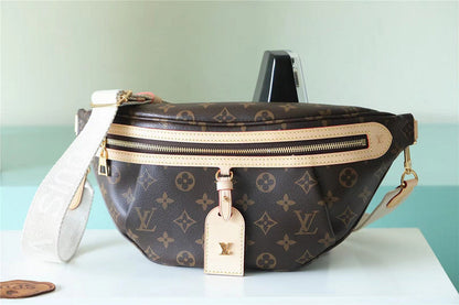 Franco Shops - Louis Vuittons  - 9896