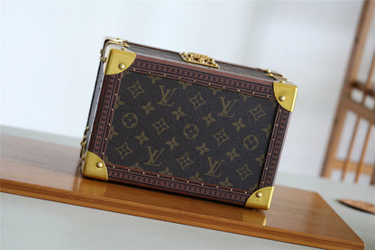 Franco Shops - Louis Vuittons  - 9537