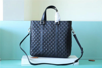 Franco Shops - Louis Vuittons  - 9799