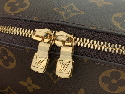 Franco Shops - Louis Vuittons  - 15810