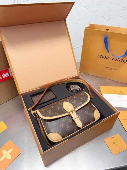 Franco Shops - Louis Vuittons  - 15020