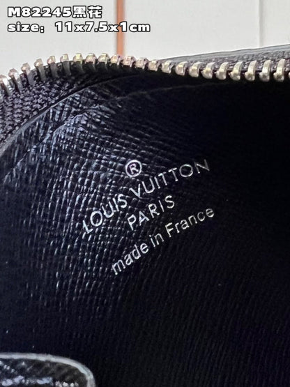 Franco Shops - Louis Vuittons  - 15456