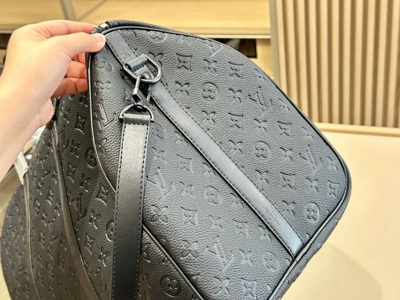 Franco Shops - Louis Vuittons  - 15048