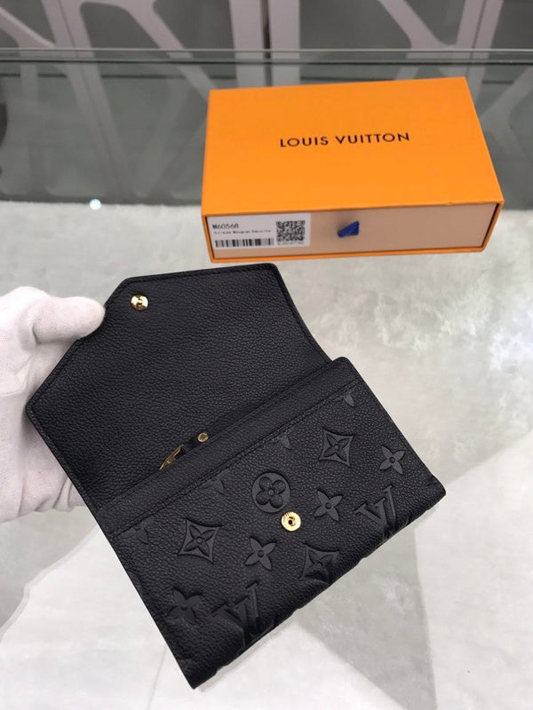 Franco Shops - Louis Vuittons  - 9174