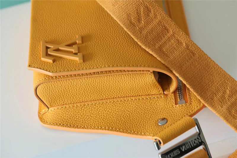 Franco Shops - Louis Vuittons  - 9987