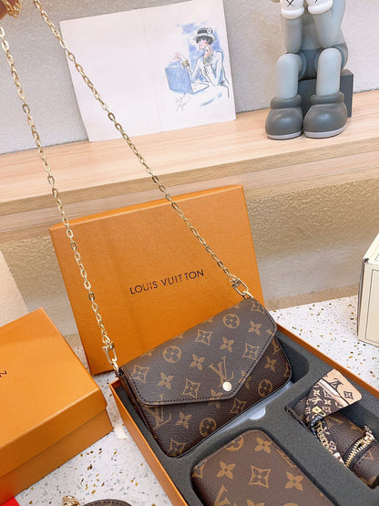 Franco Shops - Louis Vuittons  - 14964