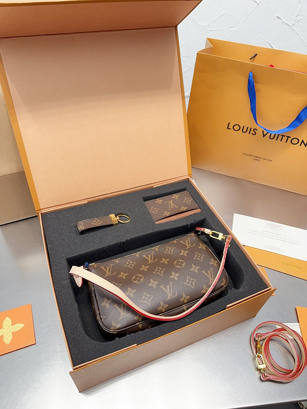 Franco Shops - Louis Vuittons  - 14881