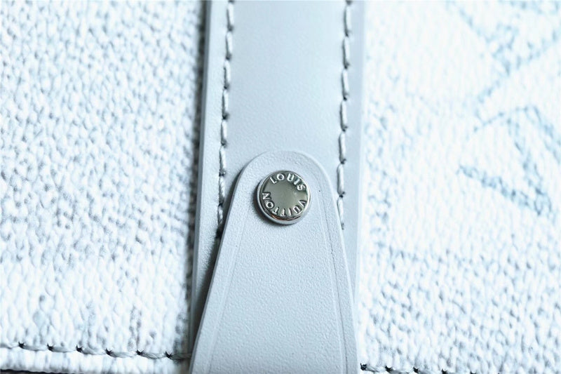 Franco Shops - Louis Vuittons  - 10038