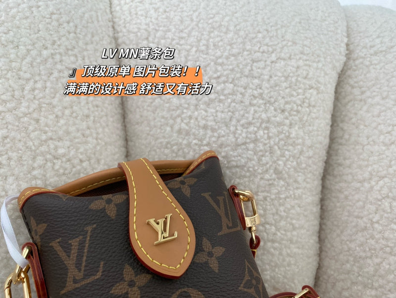 Franco Shops - Louis Vuittons  - 15078