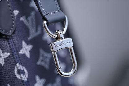 Franco Shops - Louis Vuittons  - 9838