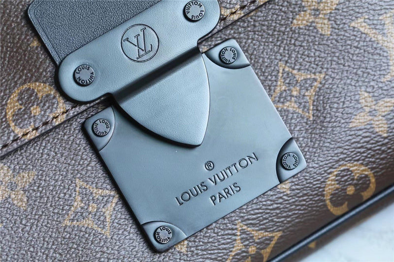 Franco Shops - Louis Vuittons  - 10094