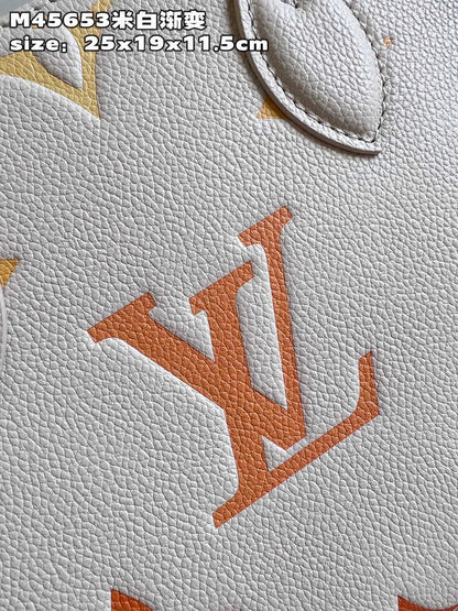 Franco Shops - Louis Vuittons  - 15339