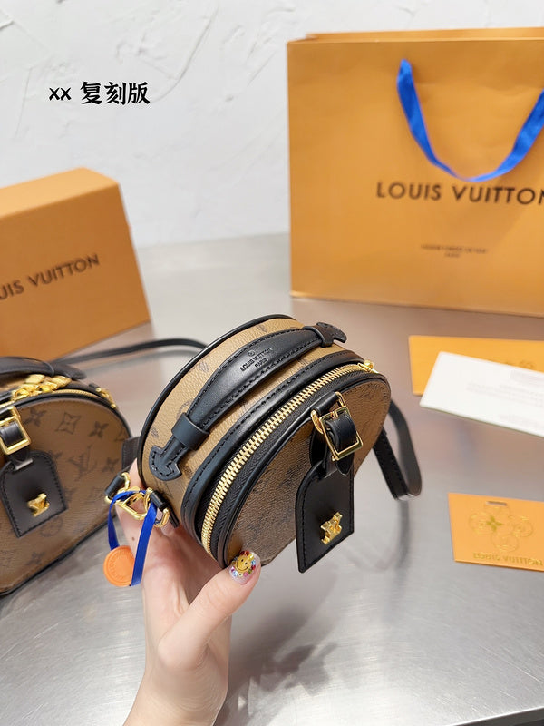 Franco Shops - Louis Vuittons  - 14916