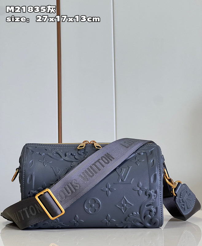 Franco Shops - Louis Vuittons  - 15373