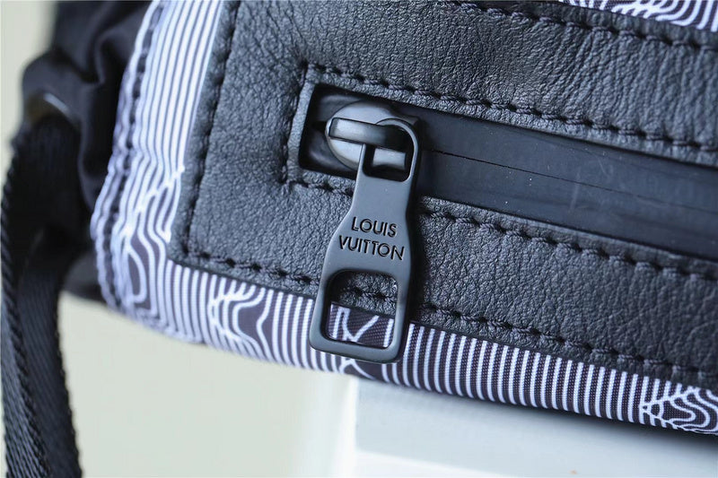 Franco Shops - Louis Vuittons  - 9613