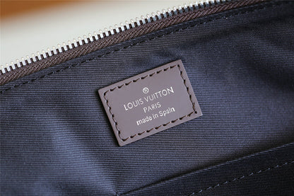 Franco Shops - Louis Vuittons  - 9862