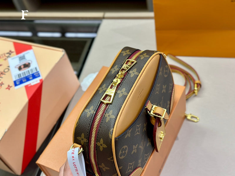 Franco Shops - Louis Vuittons  - 15035