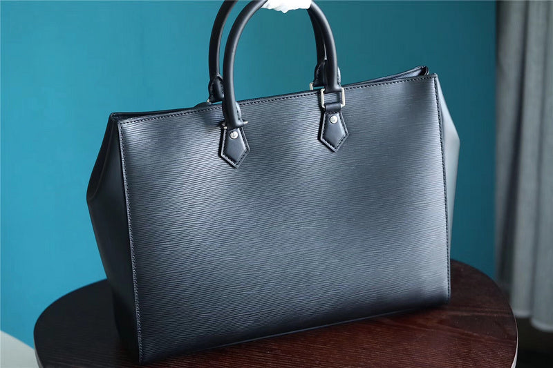 Franco Shops - Louis Vuittons  - 9867