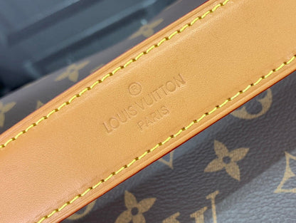 Franco Shops - Louis Vuittons  - 15222