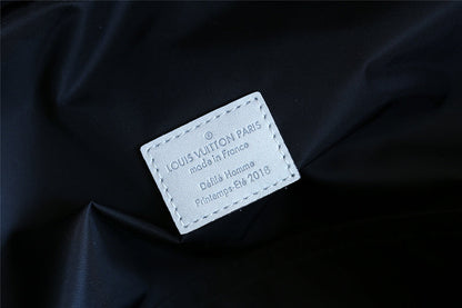 Franco Shops - Louis Vuittons  - 9758