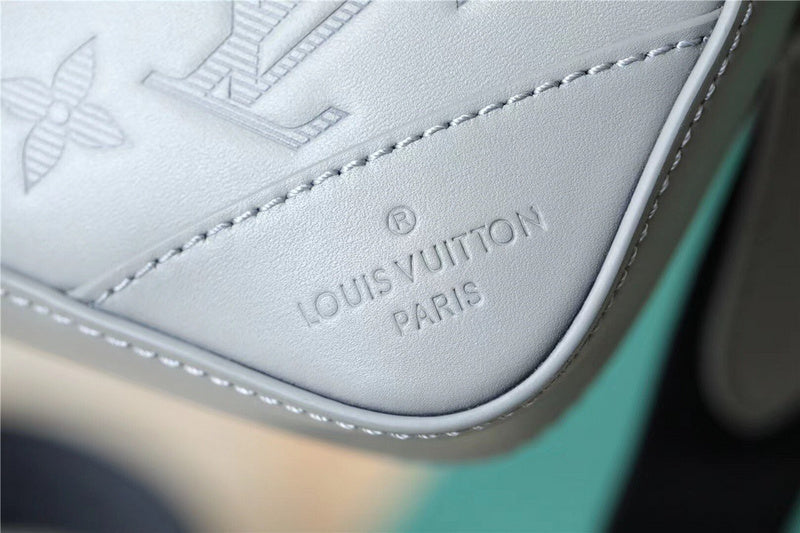Franco Shops - Louis Vuittons  - 10046