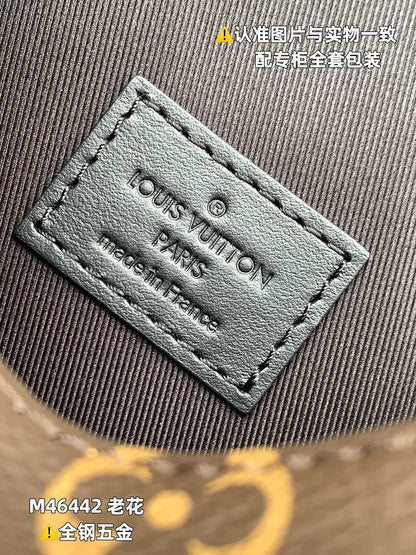 Franco Shops - Louis Vuittons  - 15413