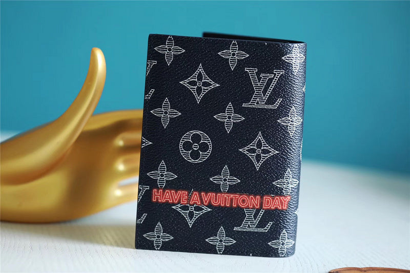 Franco Shops - Louis Vuittons  - 9243