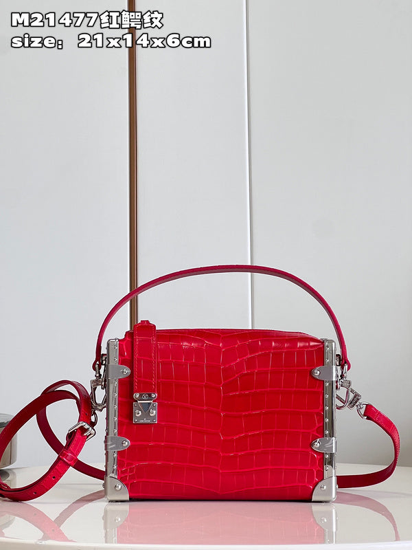 Franco Shops - Louis Vuittons  - 15332