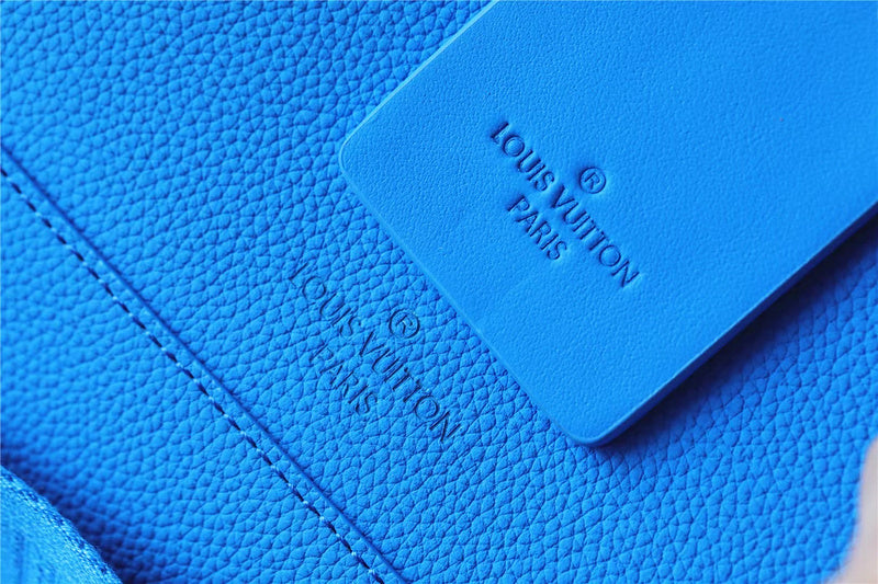 Franco Shops - Louis Vuittons  - 9927
