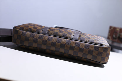Franco Shops - Louis Vuittons  - 9857