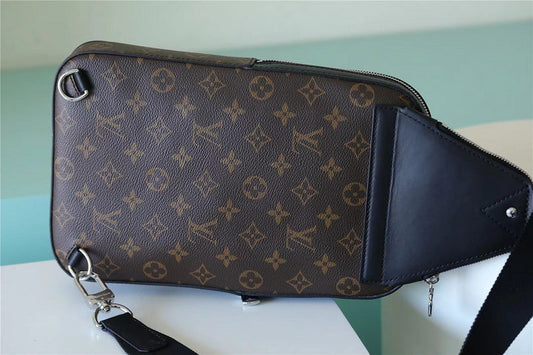 Franco Shops - Louis Vuittons  - 10208