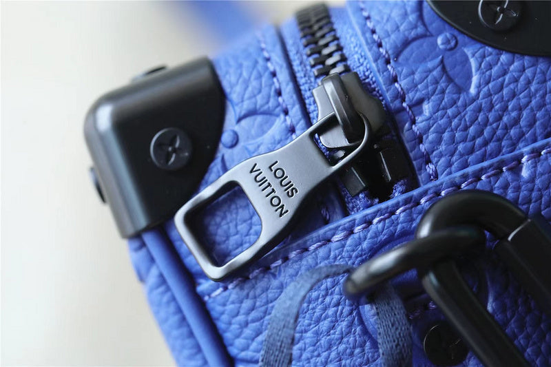 Franco Shops - Louis Vuittons  - 9919