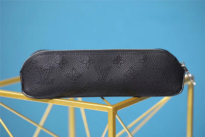 Franco Shops - Louis Vuittons  - 9225