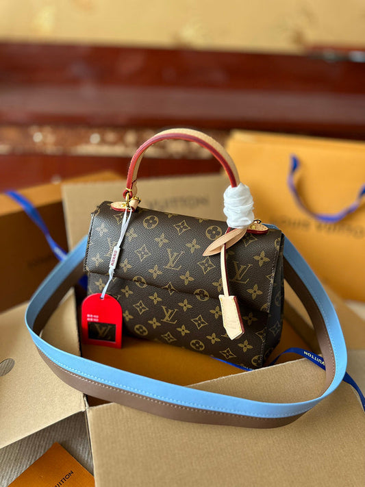 Franco Shops - Louis Vuittons  - 14856
