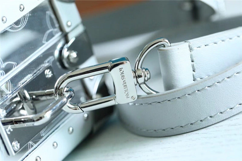 Franco Shops - Louis Vuittons  - 10165