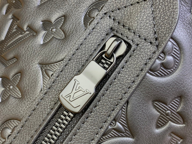 Franco Shops - Louis Vuittons  - 15311
