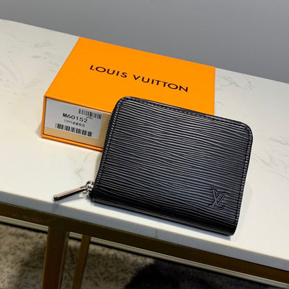 Franco Shops - Louis Vuittons  - 9282