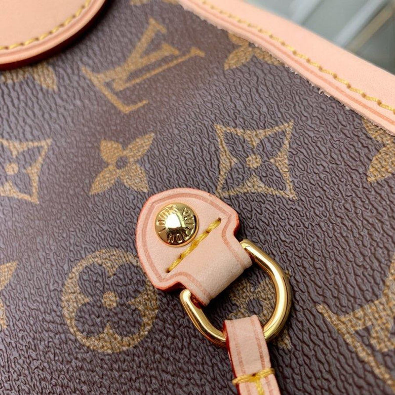 Franco Shops - Louis Vuittons  - 15574