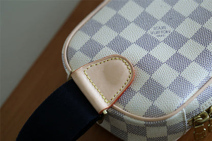 Franco Shops - Louis Vuittons  - 9388